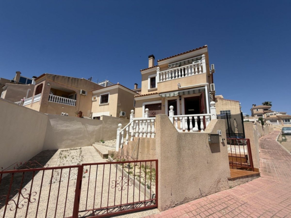 3-bedroom Villa In Orihuela Costa, Spain (95 M²)