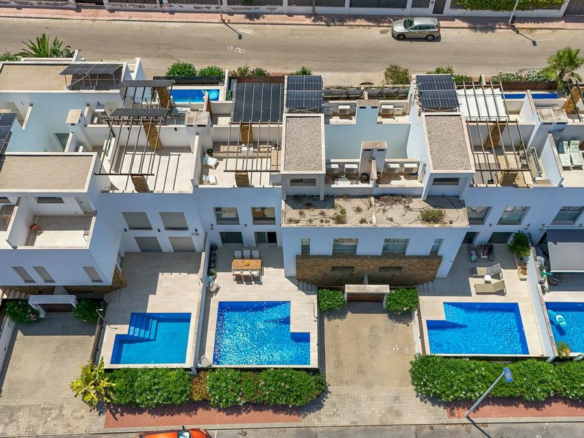 5-bedroom House In Torrevieja, Spain (184 M²)