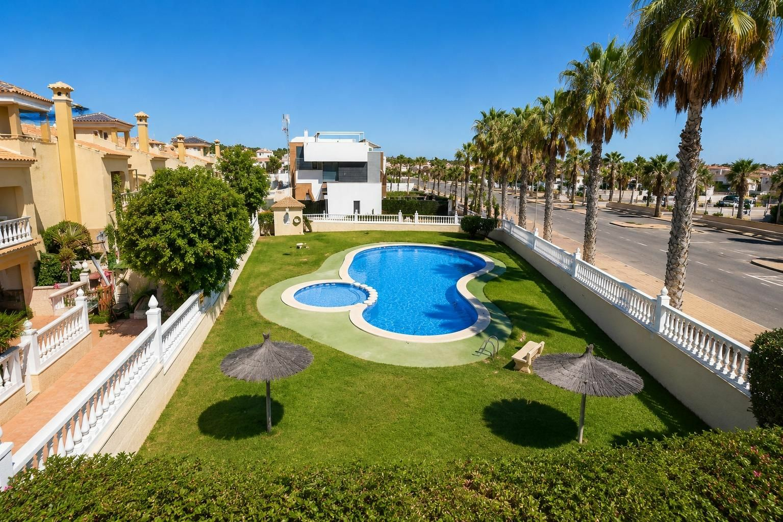 2-bedroom Apartment In Orihuela Costa, Spain (69 M²)