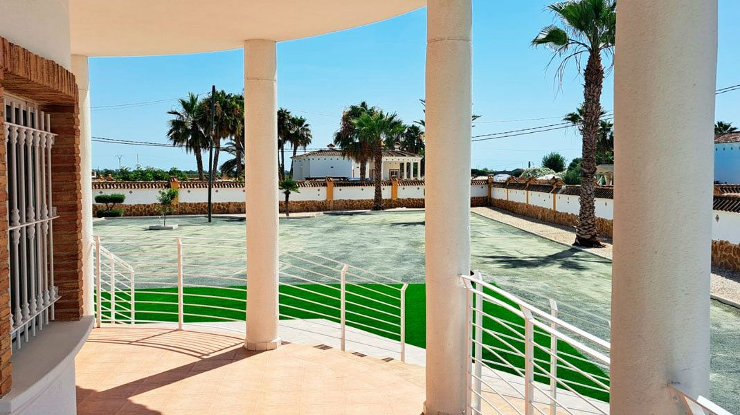 3-bedroom Villa In Catral, Spain (158 M²)