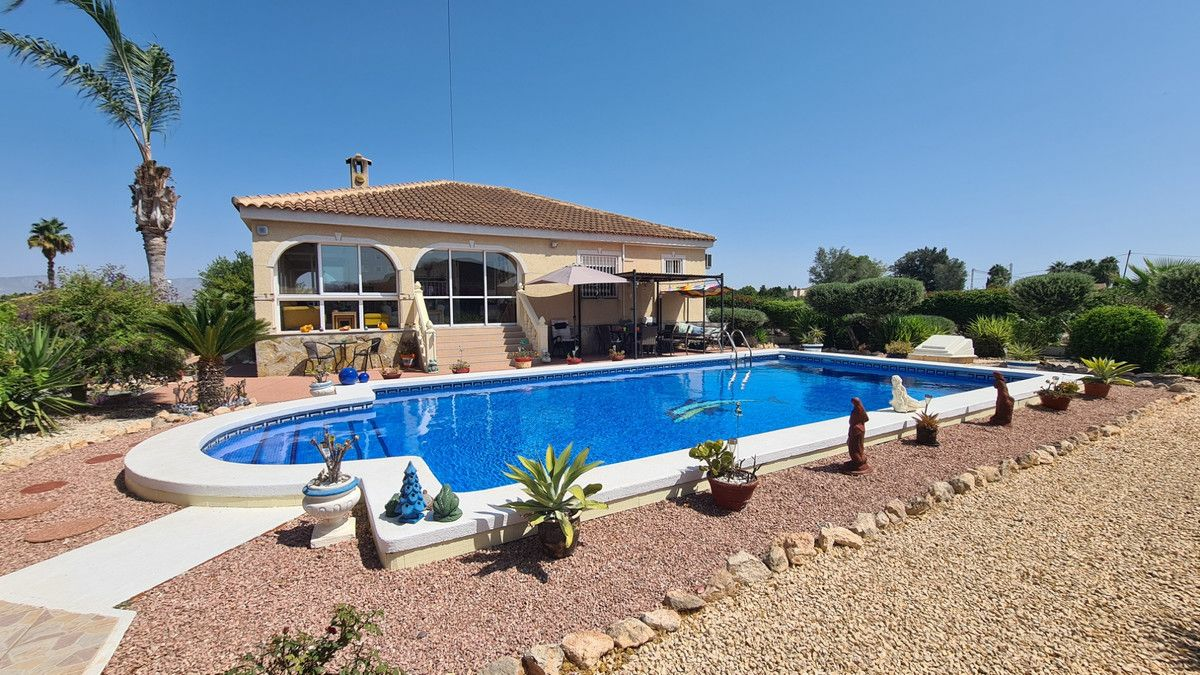 3-bedroom Villa In Catral, Spain (140 M²)