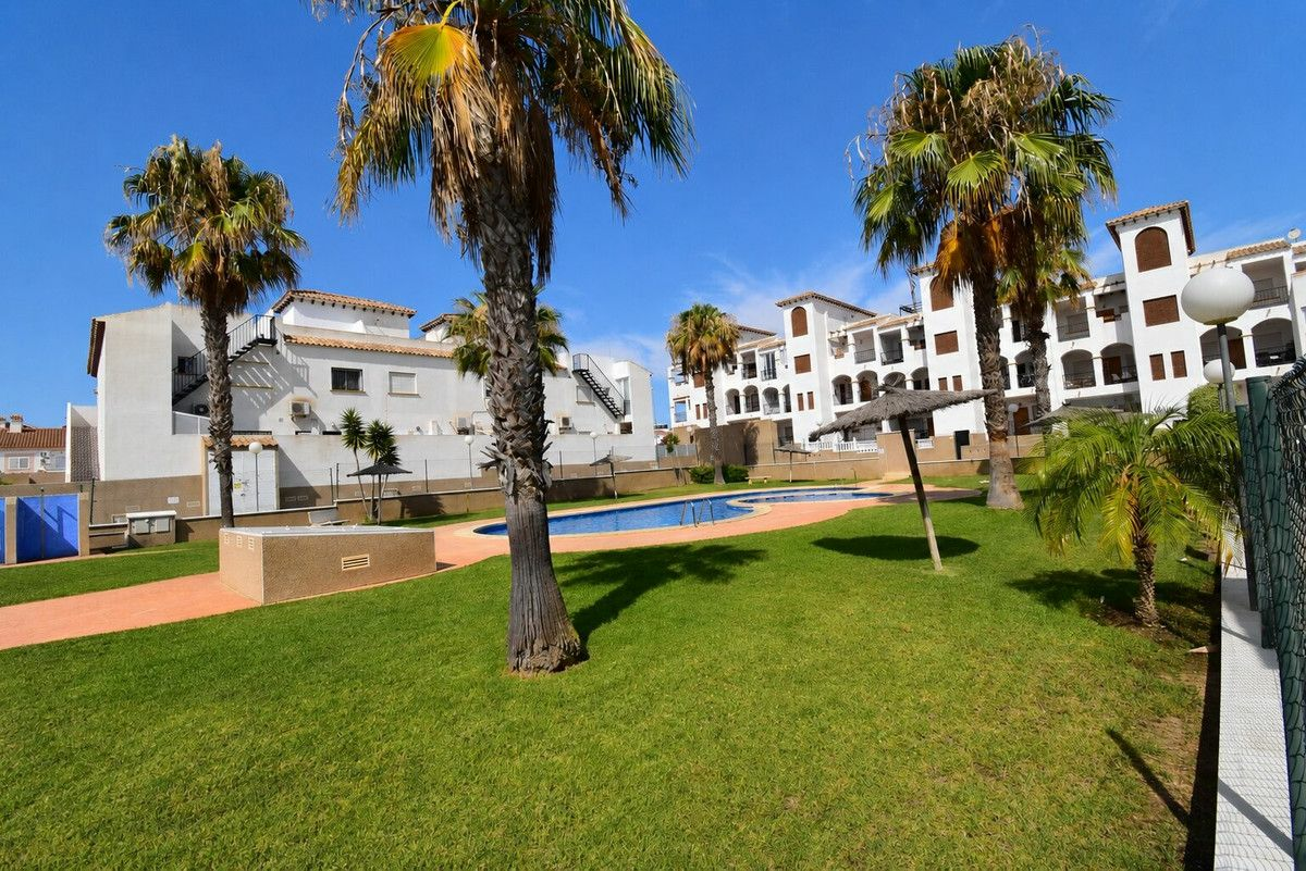 2-bedroom Apartment In Orihuela Costa, Spain (57 M²)