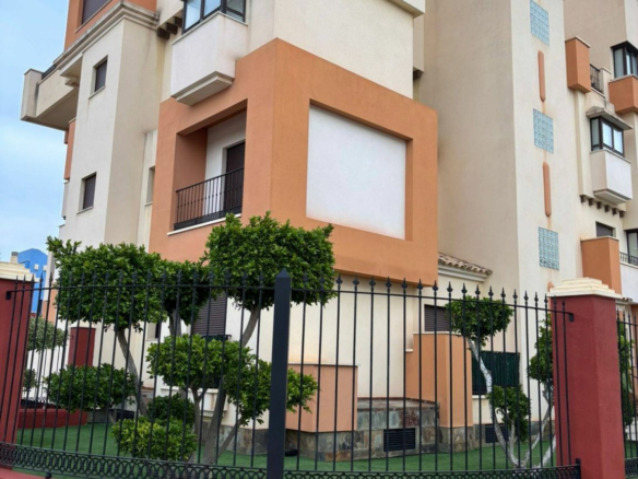 2-bedroom Apartment In Orihuela Costa, Spain (76 M²)