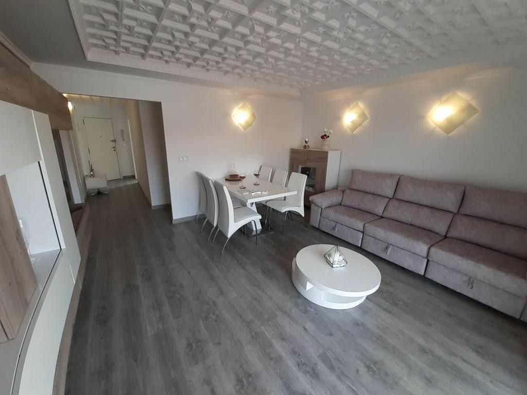 3-bedroom Apartment In Torrevieja, Spain (115 M²)
