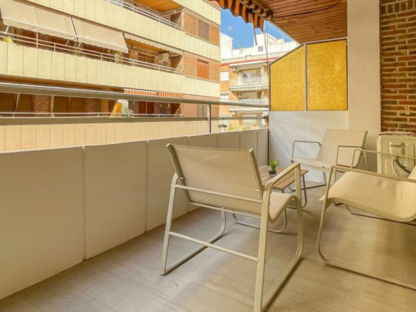 2-bedroom Apartment In Torrevieja, Spain (91 M²)