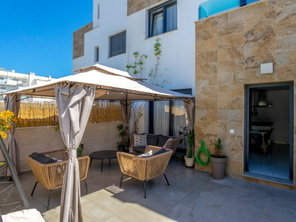 3-bedroom House In Orihuela Costa, Spain (134 M²)
