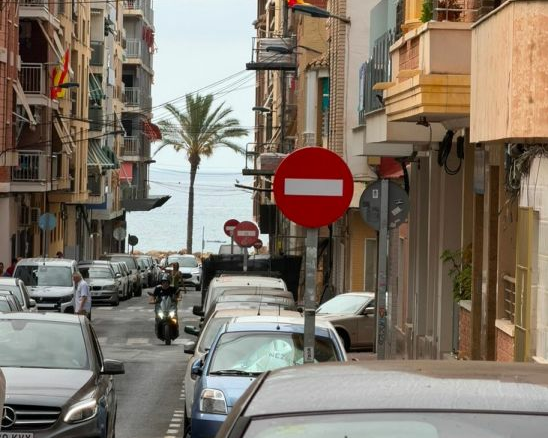 2-bedroom Apartment In Torrevieja, Spain (64 M²)