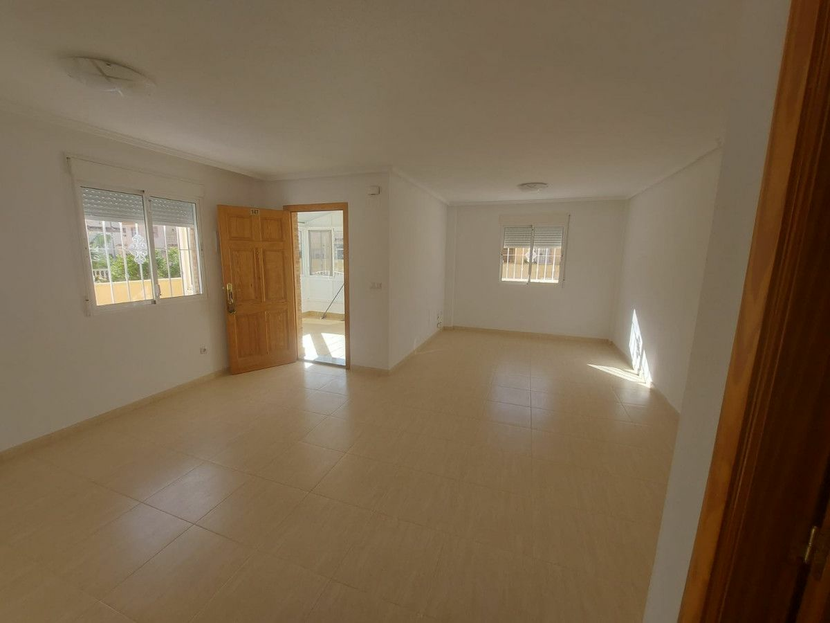 3-bedroom Villa In Rojales, Spain (104 M²)
