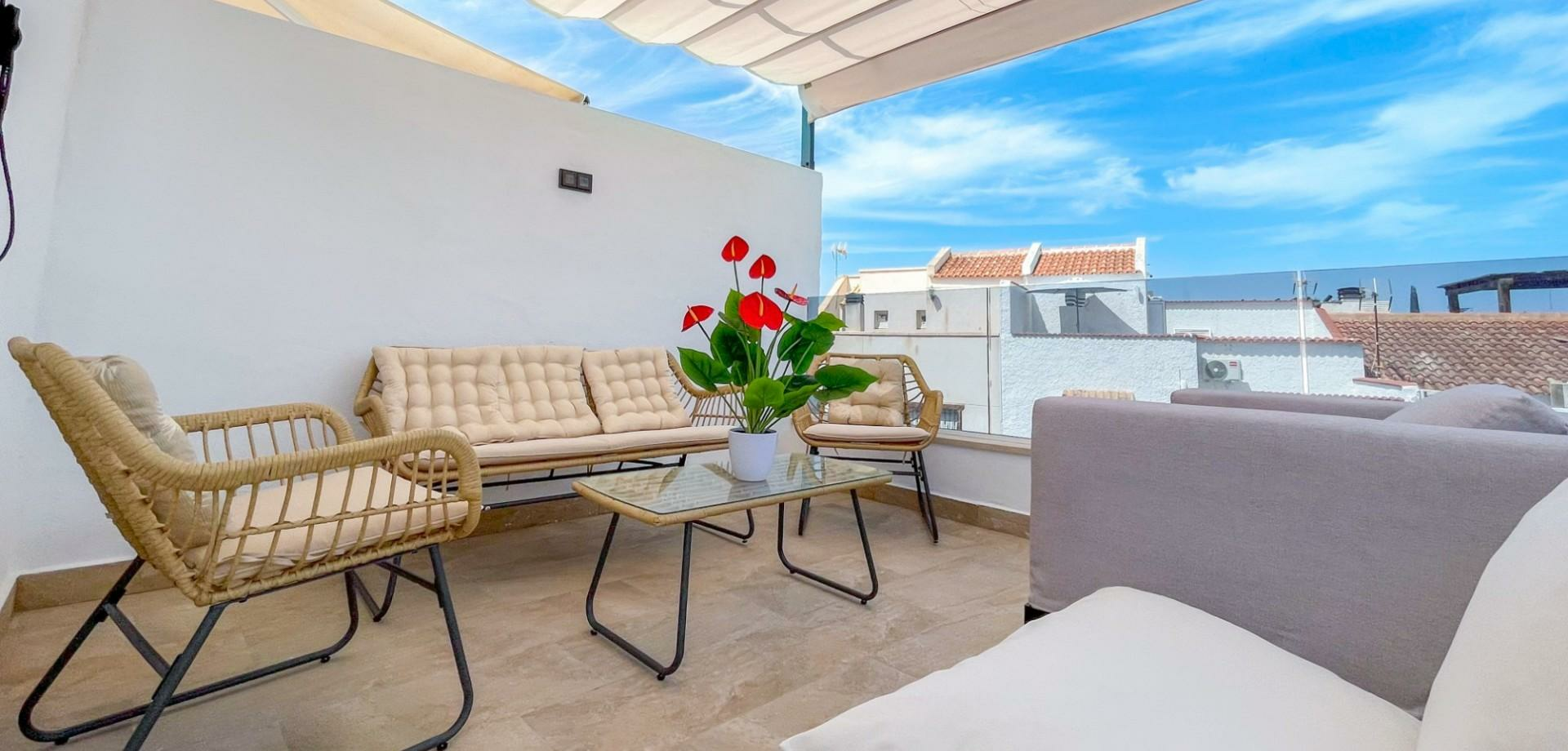 2-2-f71dc4 3-bedroom Terraced House In Torrevieja, Spain (160 M²)