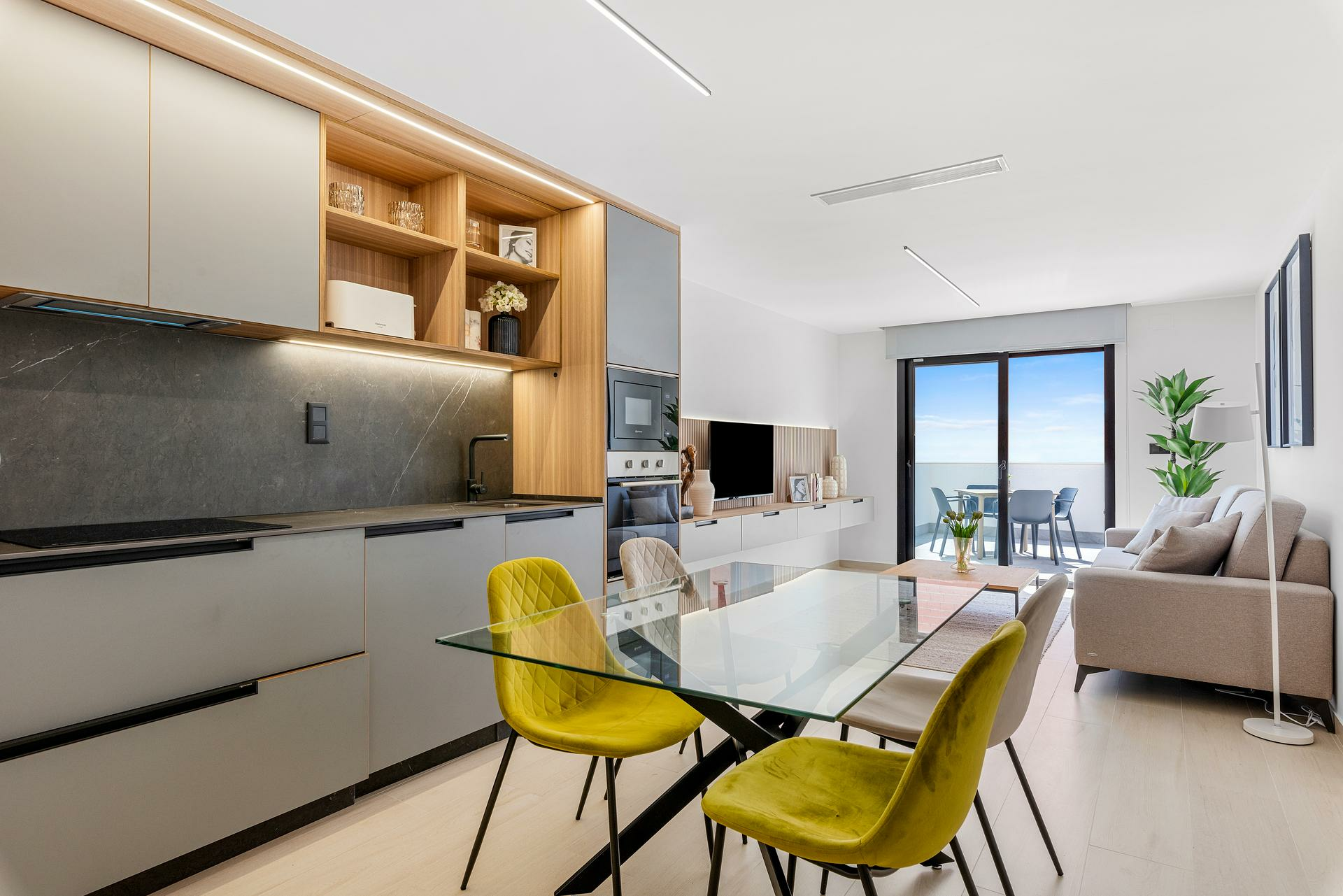 3-bedroom Apartment In Guardamar Del Segura, Spain (103 M²)