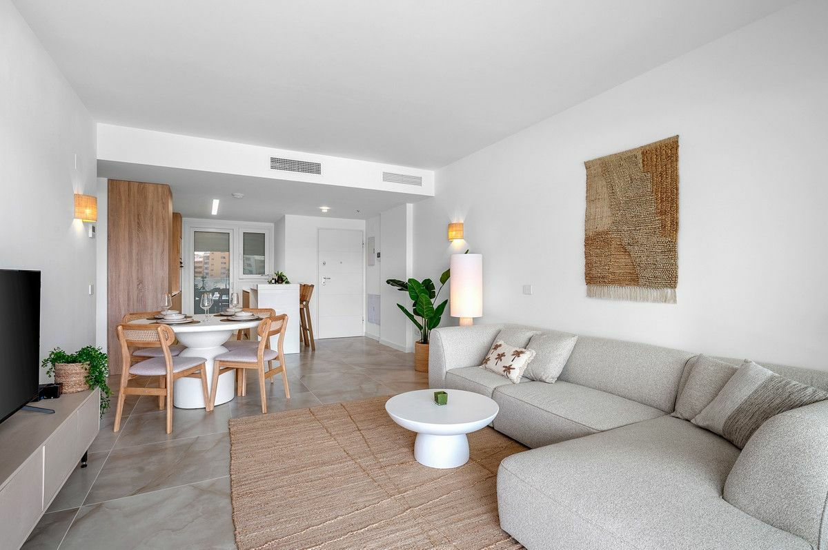 2-bedroom Apartment In Orihuela Costa, Spain (66 M²)