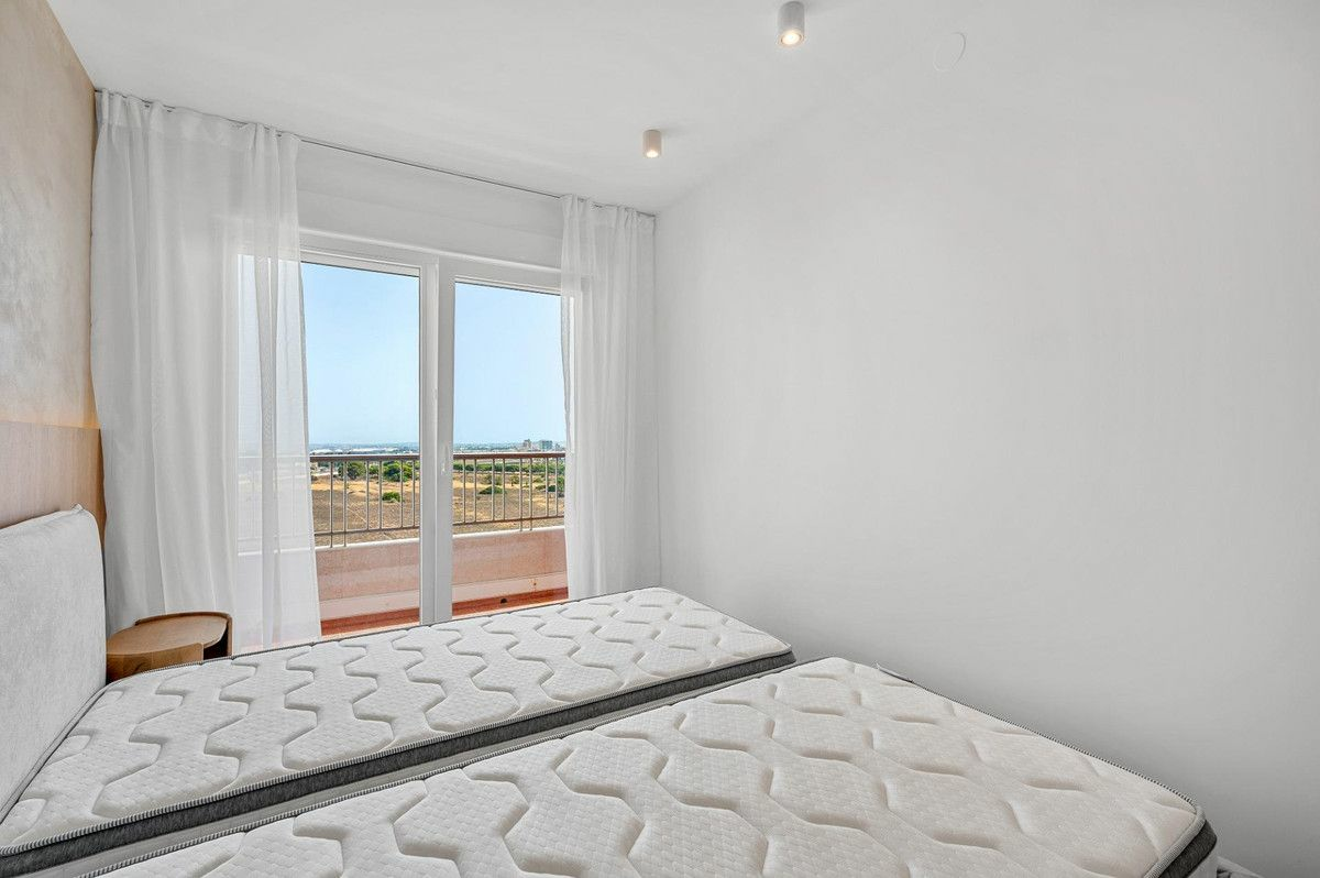 2-bedroom Apartment In Orihuela Costa, Spain (70 M²)
