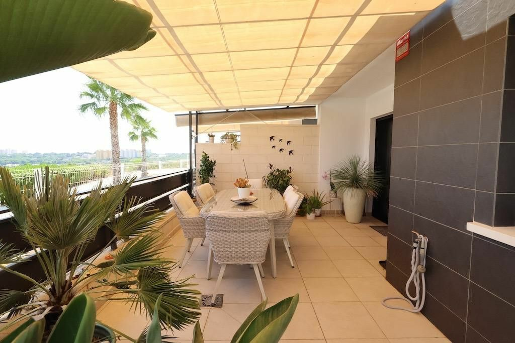 3-bedroom Apartment In Orihuela Costa, Spain (123 M²)