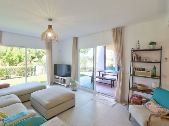 3-bedroom Apartment In Calvià, Spain (136 M²)