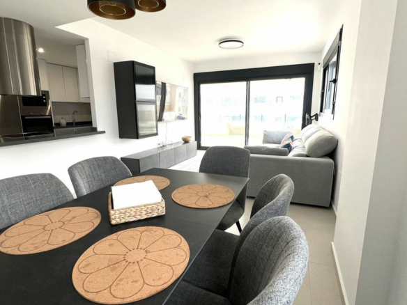 3-bedroom Apartment In Orihuela Costa, Spain (84 M²)