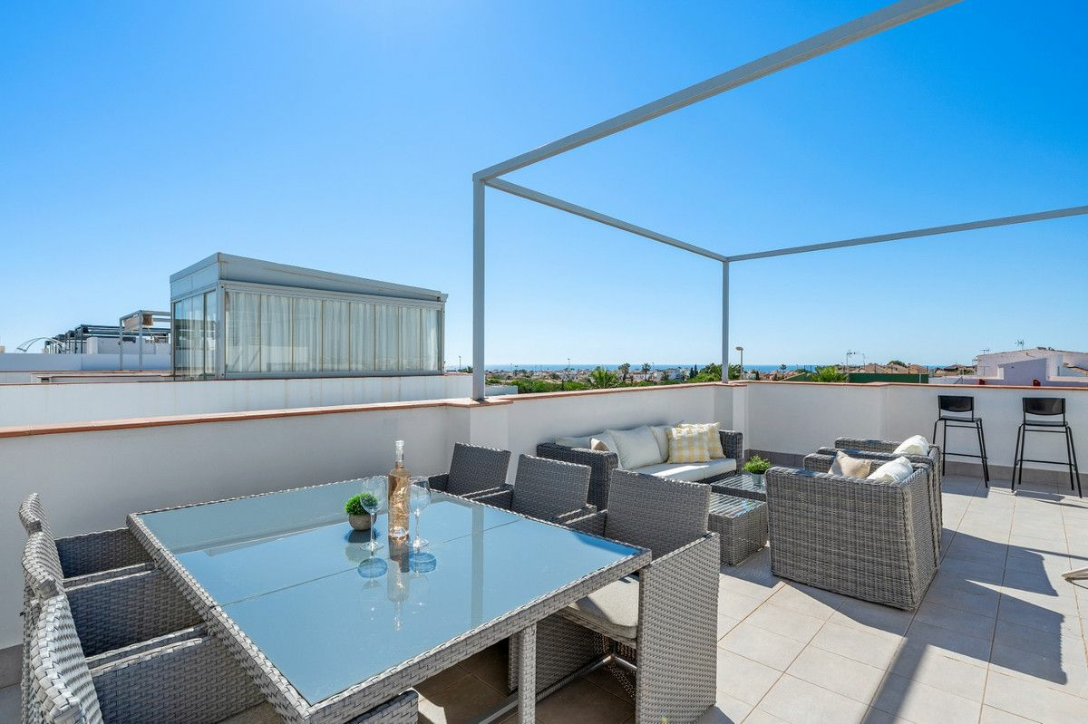 3-bedroom House In Daya Nueva, Spain (90 M²)