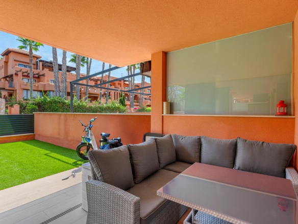 2-bedroom Apartment In Orihuela Costa, Spain (87 M²)