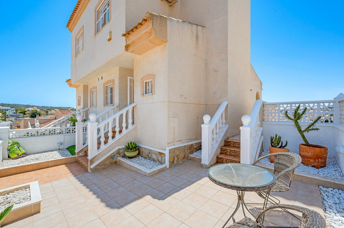 3-bedroom Villa In Rojales, Spain (105 M²)