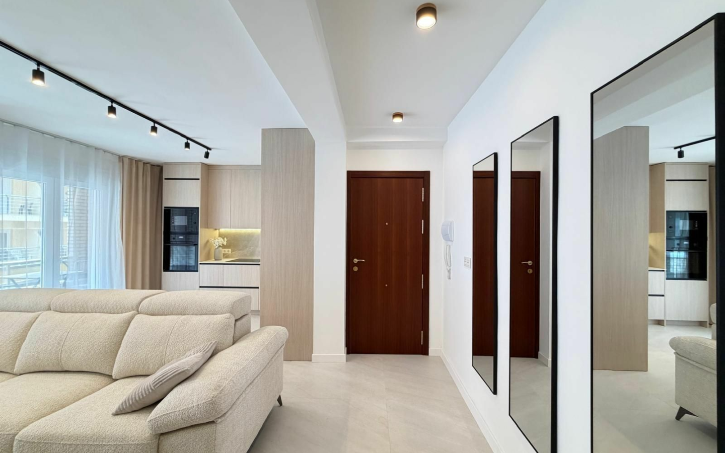 4-bedroom Apartment In Torrevieja, Spain (107 M²)