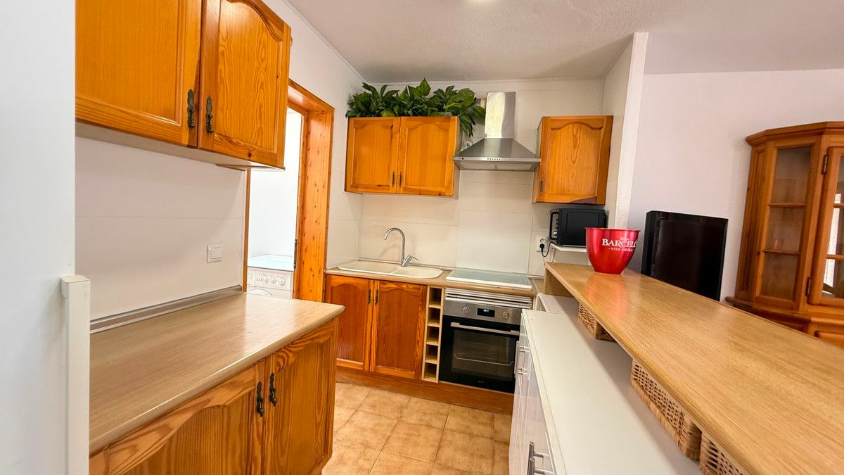 2-bedroom Apartment In Orihuela Costa, Spain (68 M²)