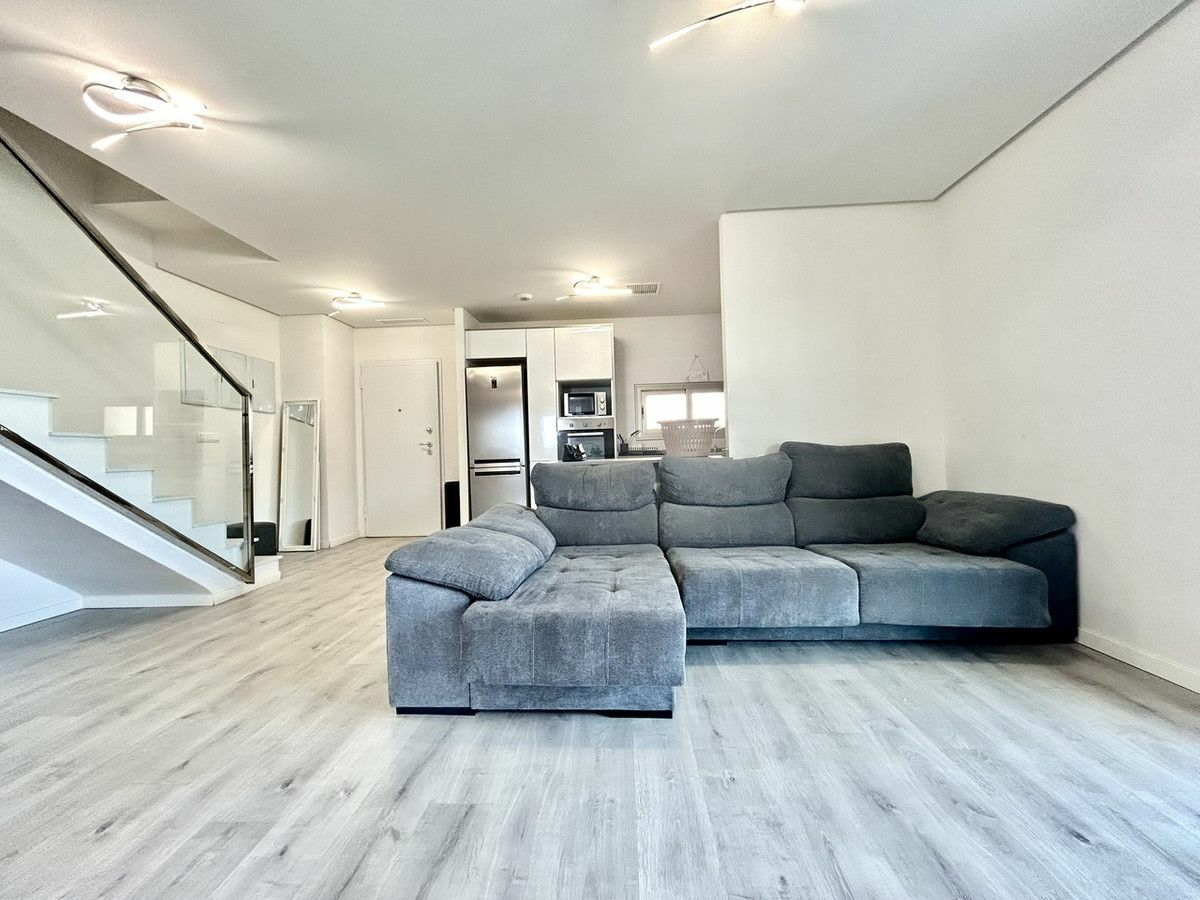 2-bedroom Apartment In Orihuela Costa, Spain (64 M²)