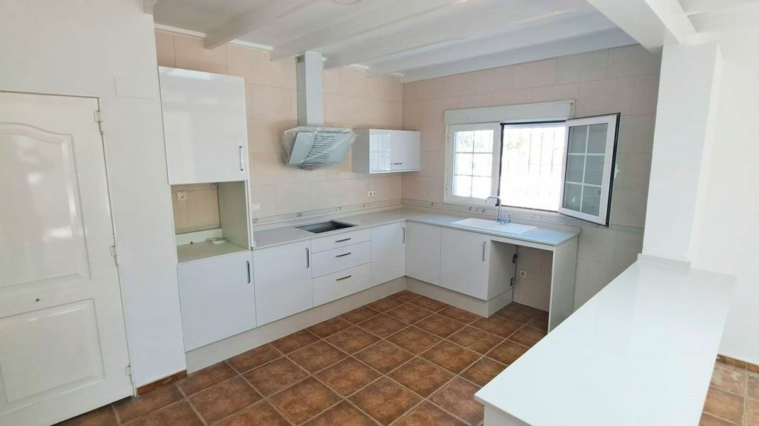 3-bedroom Villa In Catral, Spain (140 M²)