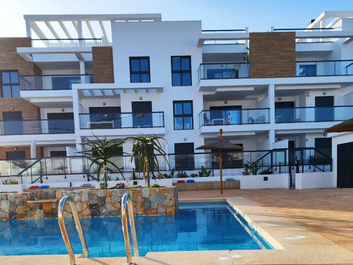2-bedroom Apartment In Pilar De La Horadada, Spain (75 M²)