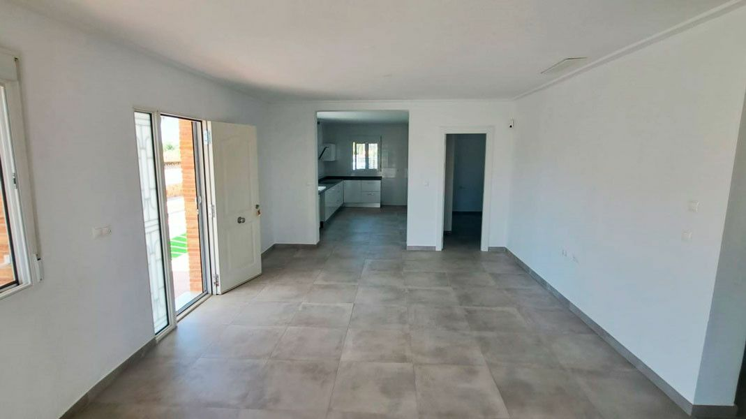 3-bedroom Villa In Catral, Spain (158 M²)