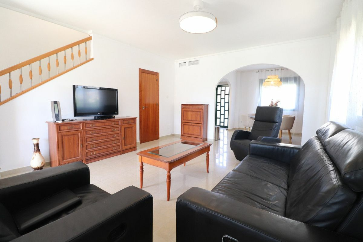 2-bedroom House In Rojales, Spain (105 M²)