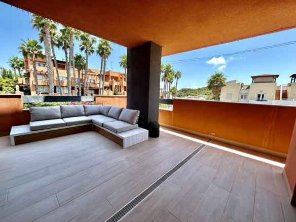 2-bedroom Apartment In Orihuela Costa, Spain (91 M²)