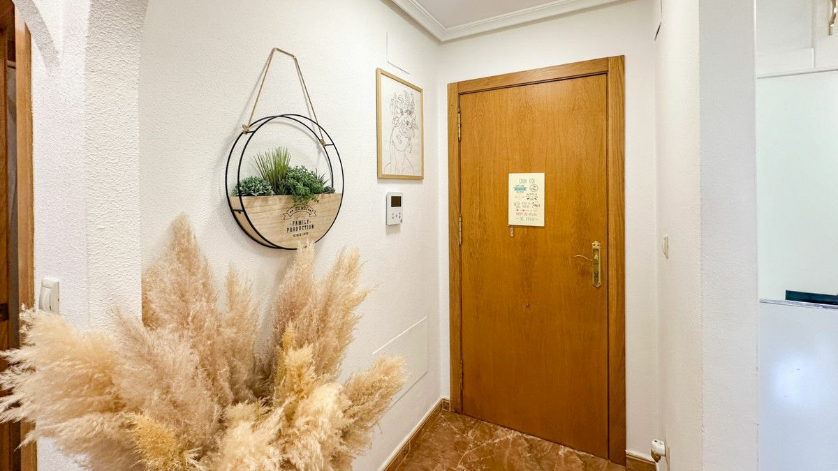 2-bedroom Apartment In Guardamar Del Segura, Spain (70 M²)