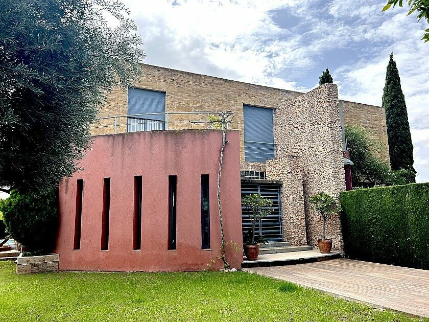 4-bedroom Villa In Orihuela Costa, Spain (413 M²)