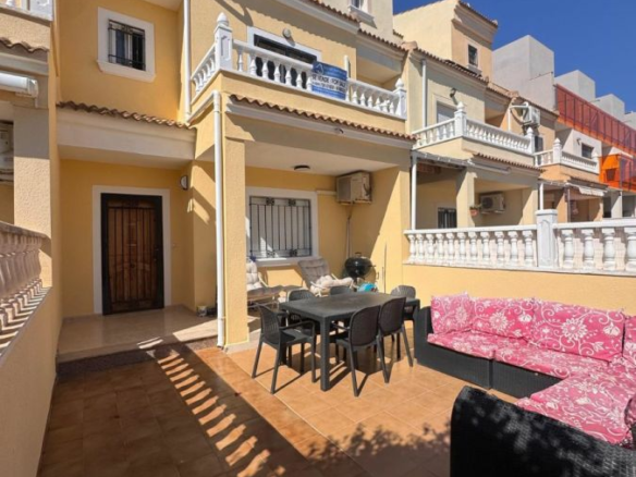 3-bedroom House In Orihuela Costa, Spain (140 M²)