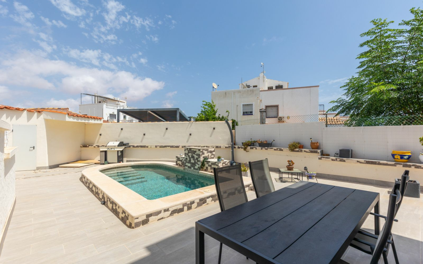 2-bedroom Apartment In Orihuela Costa, Spain (67 M²)