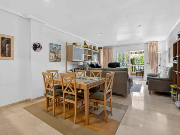2-bedroom Apartment In Torrevieja, Spain (76 M²)