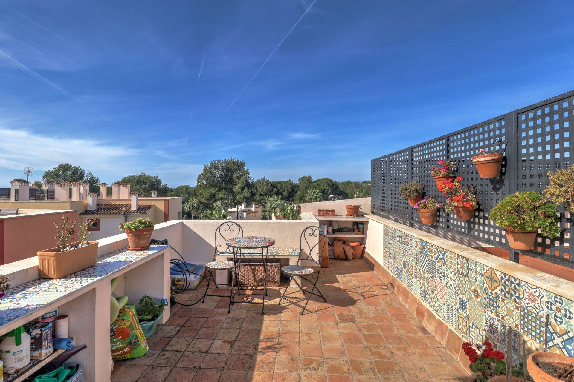 2-3-8e0bcd 3-bedroom Penthouse In Calvià, Spain (194 M²)