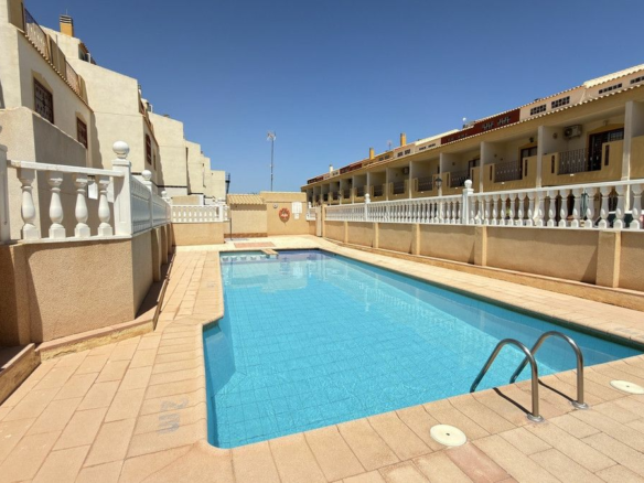 3-bedroom House In Orihuela Costa, Spain (80 M²)