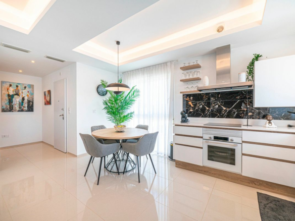 2-bedroom Apartment In Rojales, Spain (82 M²)