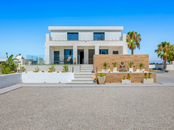 8-bedroom Country House In Los Montesinos, Spain (790 M²)