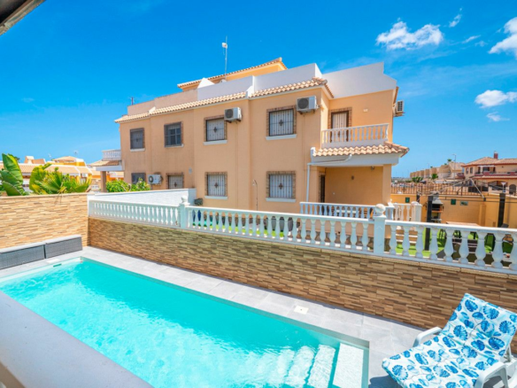 3-bedroom Villa In Rojales, Spain (71 M²)