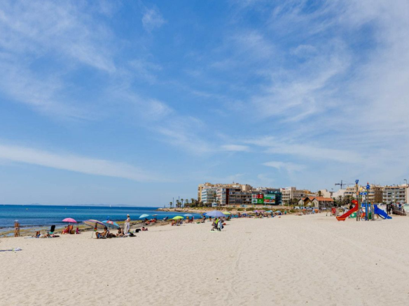 2-bedroom Apartment In Torrevieja, Spain (56 M²)