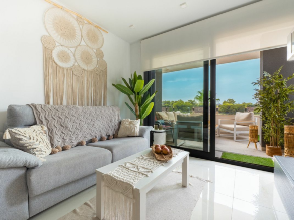 2-bedroom Apartment In Orihuela Costa, Spain (74 M²)