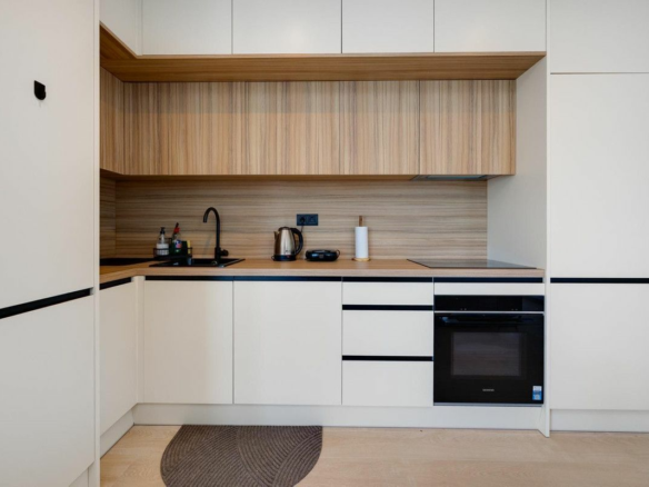 3-bedroom Apartment In San Miguel De Salinas, Spain (84 M²)