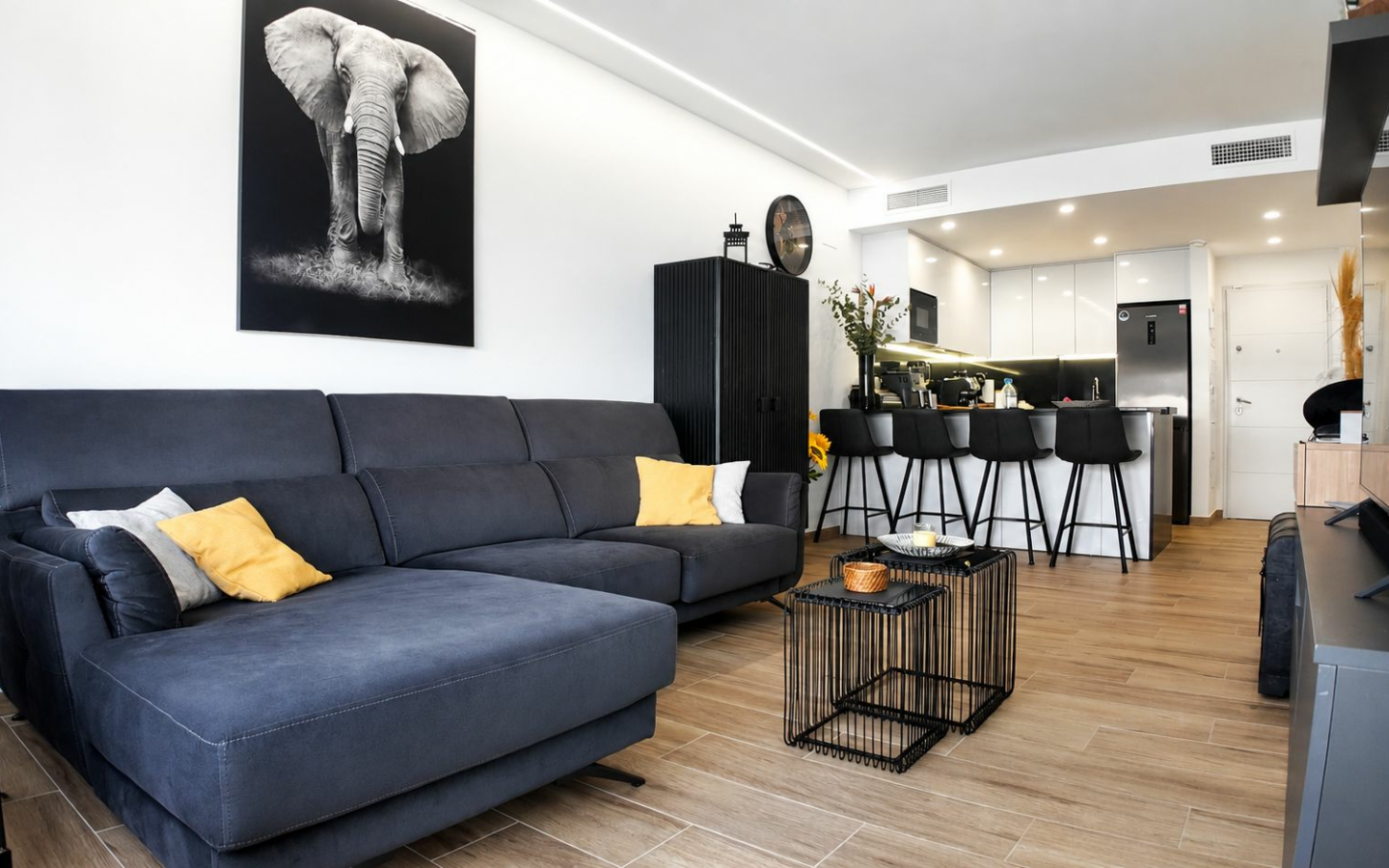 3-bedroom Penthouse In Orihuela Costa, Spain (96 M²)