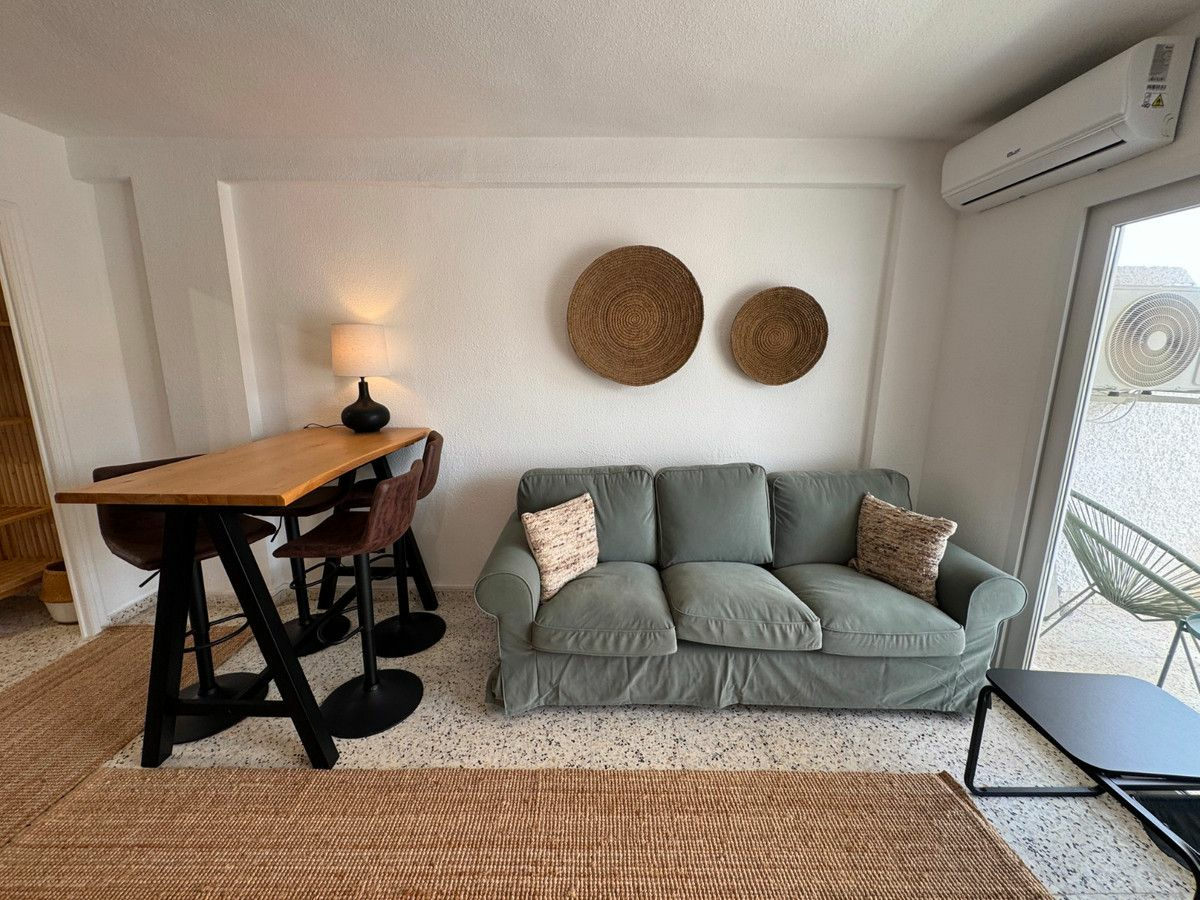 2-bedroom Apartment In Guardamar Del Segura, Spain (51 M²)