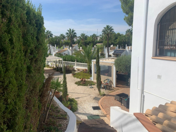 4-bedroom Villa In Orihuela Costa, Spain (156 M²)