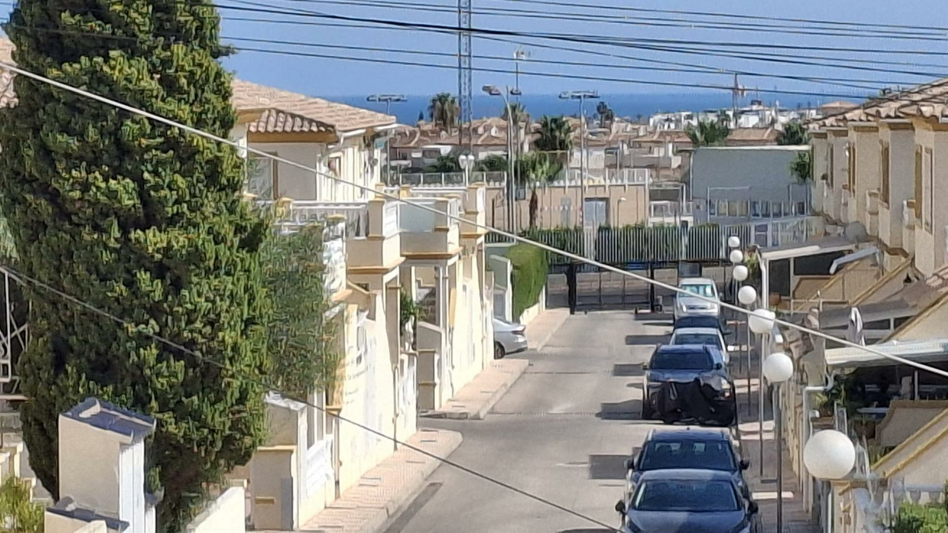 2-3-cfc6da 3-bedroom House In Orihuela Costa, Spain (63 M²)
