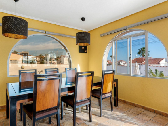 4-bedroom Villa In Rojales, Spain (158 M²)