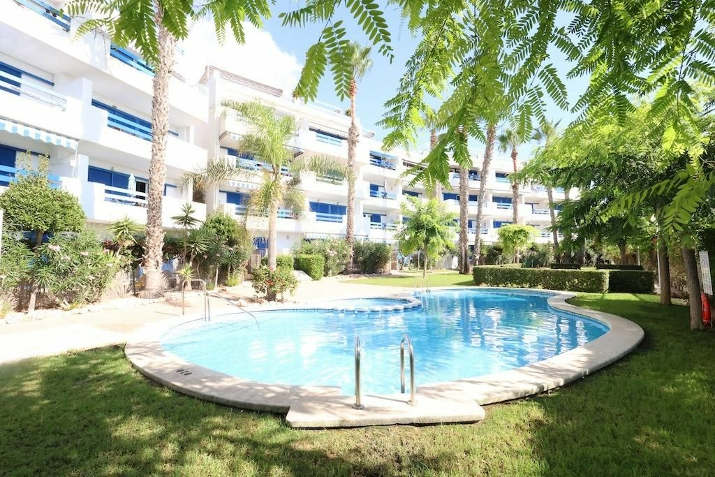 1-bedroom Apartment In Orihuela Costa, Spain (63 M²)