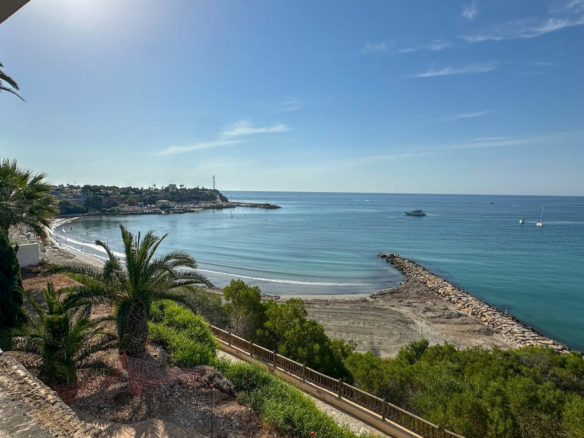 5-bedroom Villa In Cabo Roig, Spain (668 M²)